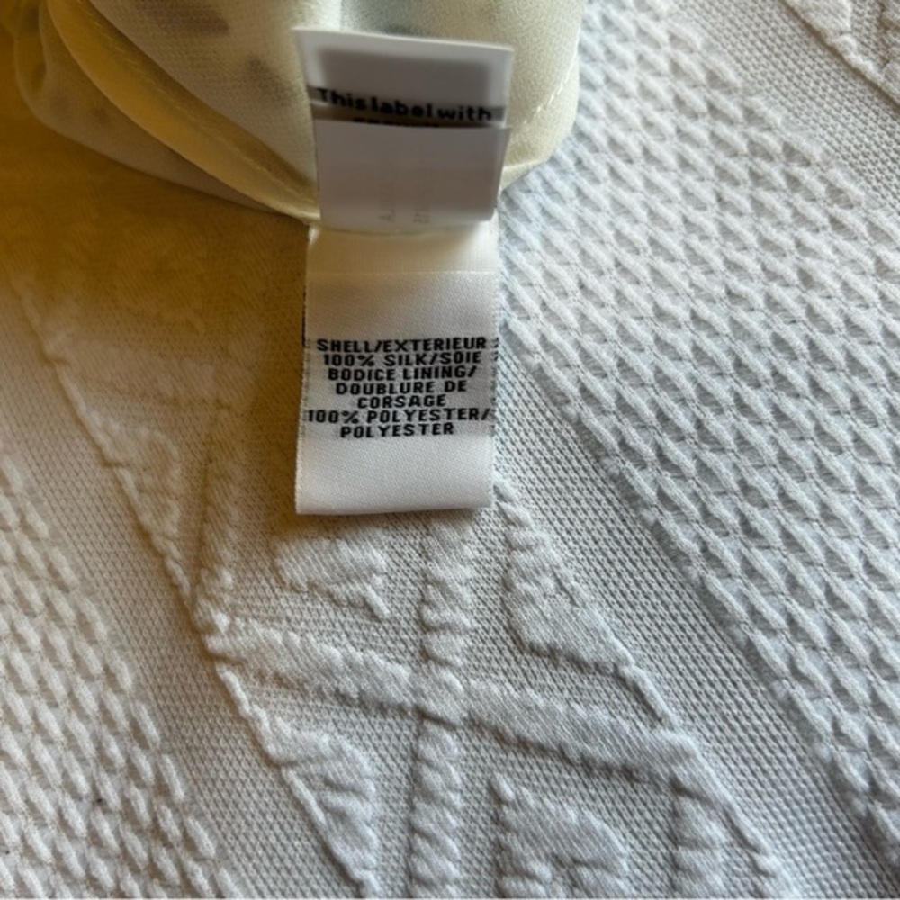 Diane Von Furstenberg Silk high/low Hem Dress Size 4 - Picture 6 of 7